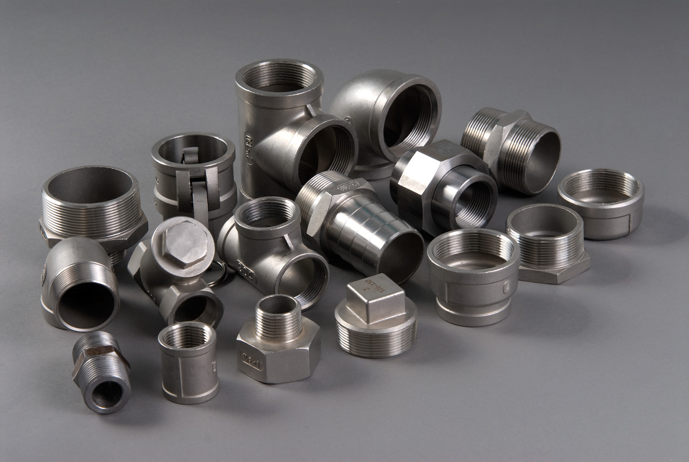 screwed forged fittings alloy steel
